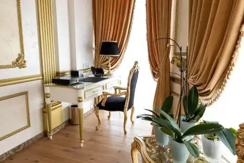 Royal Palace Luxury And Spa - 40