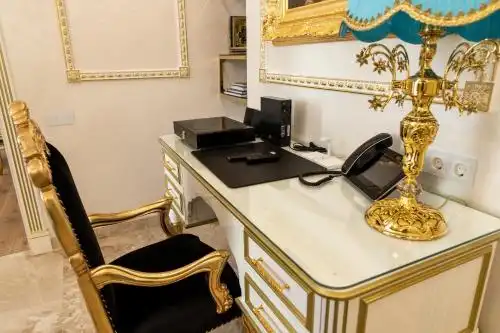 Royal Palace Luxury And Spa - 61