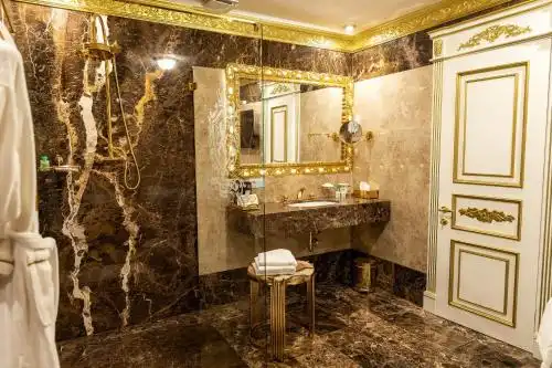 Royal Palace Luxury And Spa - 16