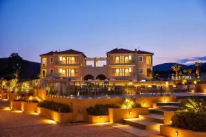 Sempre Viva Suites, Монемвасия