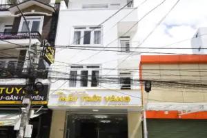 Oyo 1154 Mat Troi Vang Dalat Hotel, Далат
