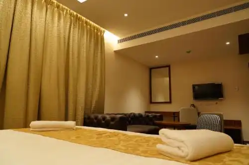 The Kings Park Grand - 92