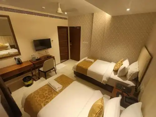 The Kings Park Grand - 82