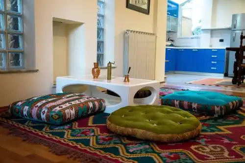 Blue Door Hostel - 1