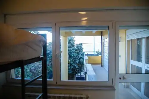 Blue Door Hostel - 43