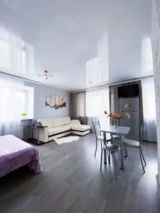 Грибоедова 1 - 1