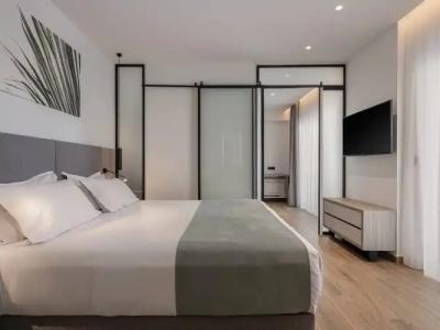 Myrion Beach Resort & Spa - 49