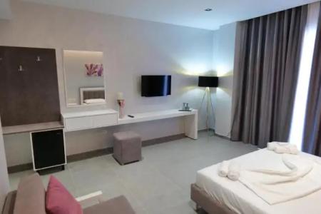 Angel Saranda Palace - 75