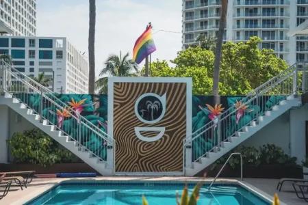 The Worthington Resorts - Men Only - 31