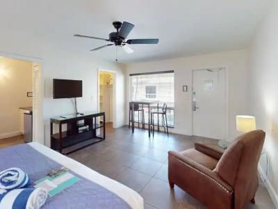 The Worthington Resorts - Men Only - 38