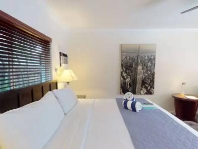 The Worthington Resorts - Men Only - 88