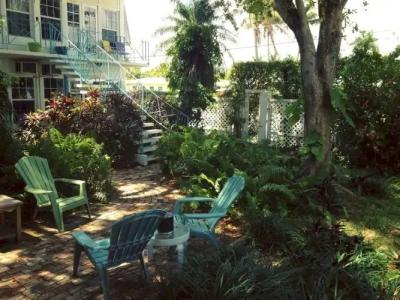 Green Island Inn - 6