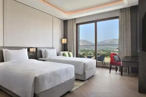 JW Marriott Bengaluru Prestige Golfshire Resort & Spa - 21