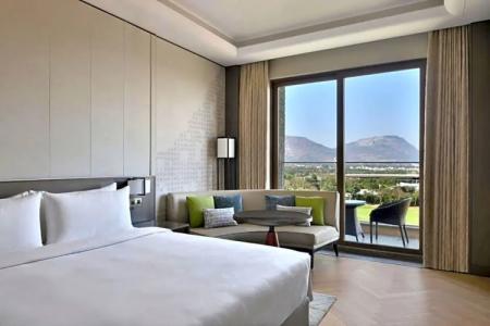 JW Marriott Bengaluru Prestige Golfshire Resort & Spa - 58