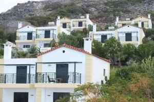 The Nest Resort, Херсониссос