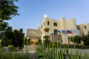 Blue Sea Holiday Village, Афанту