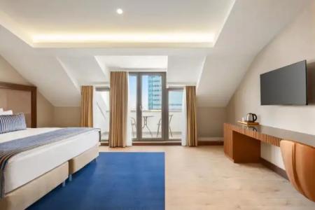 Tryp By Wyndham Istanbul Sisli - 140