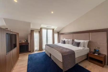 Tryp By Wyndham Istanbul Sisli - 159