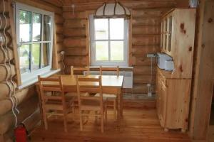 База отдыха «Сегозеро», Паданы