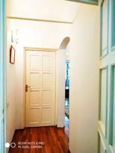 Гостевой дом у Мирабадского рынка - 3