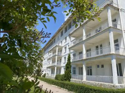 Жігіттер балапанды оргазмға айналдырды.