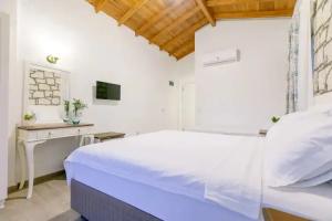 Отель «Alacati Fora Bella», Алачати