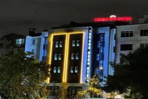 Grand Dora Hotel, Анкара