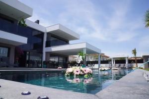 Отель «Serife Hanim Konagi», Чешме