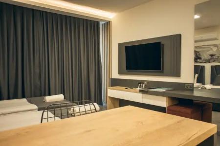 Courtyard Long Beach Holiday Resort - 47