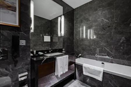 Johari Rotana - 42