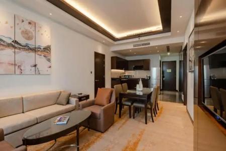 Johari Rotana - 61