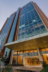 Johari Rotana - 0