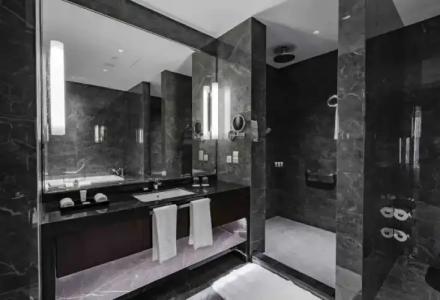 Johari Rotana - 94