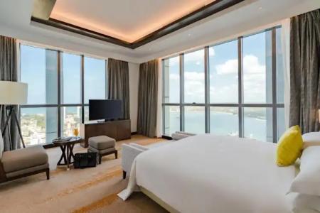 Johari Rotana - 55