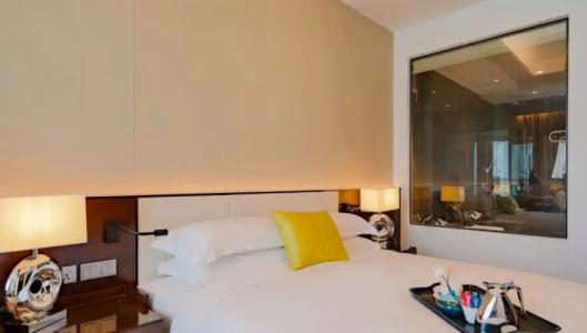 Johari Rotana - 49