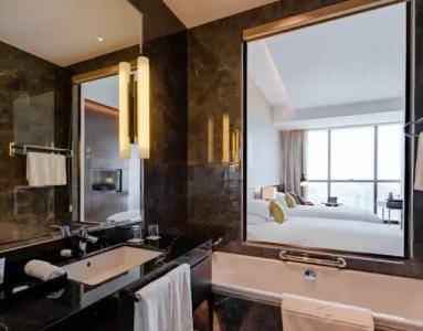 Johari Rotana - 41