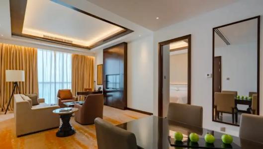 Johari Rotana - 51