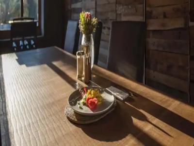 Utopia Boutique - 12