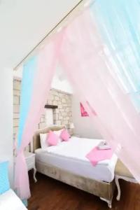 Zübeyde Hanım Alaçatı - 57