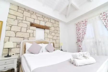 Zübeyde Hanım Alaçatı - 67