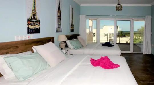 Behlys Boutique - 55