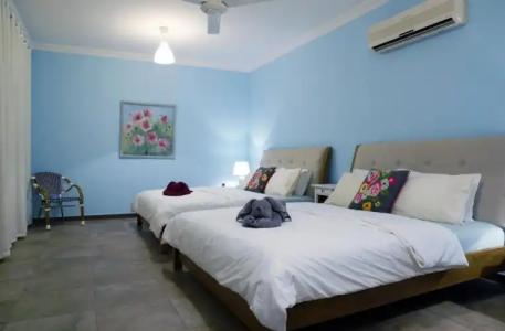 Behlys Boutique - 62