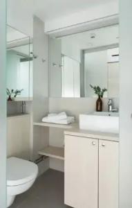 Noli Sörnäinen - 48