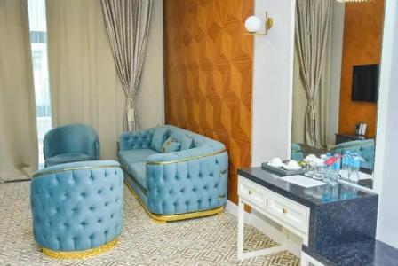Ramada by Wyndham - 41