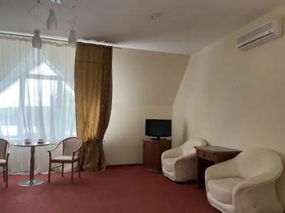 Чистые Пруды - 15