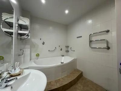 Чистые Пруды - 29