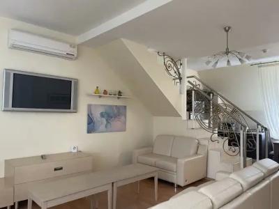 Чистые Пруды - 9