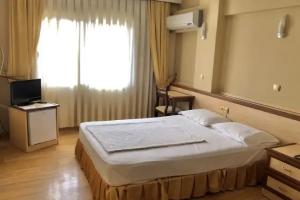 Отель «Imrenay»