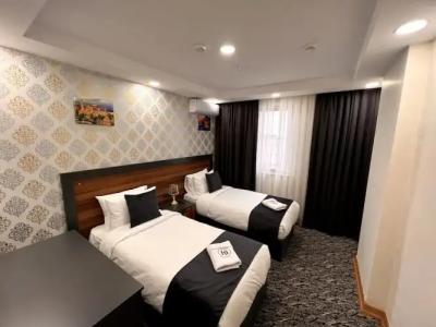 El Emin İstanbul - 38