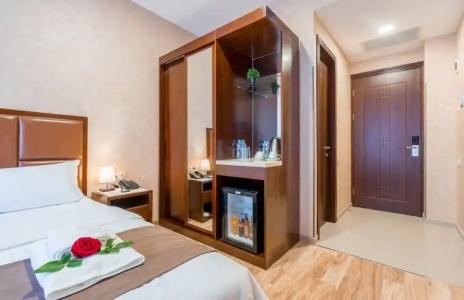 Aura в Дигоми - 41